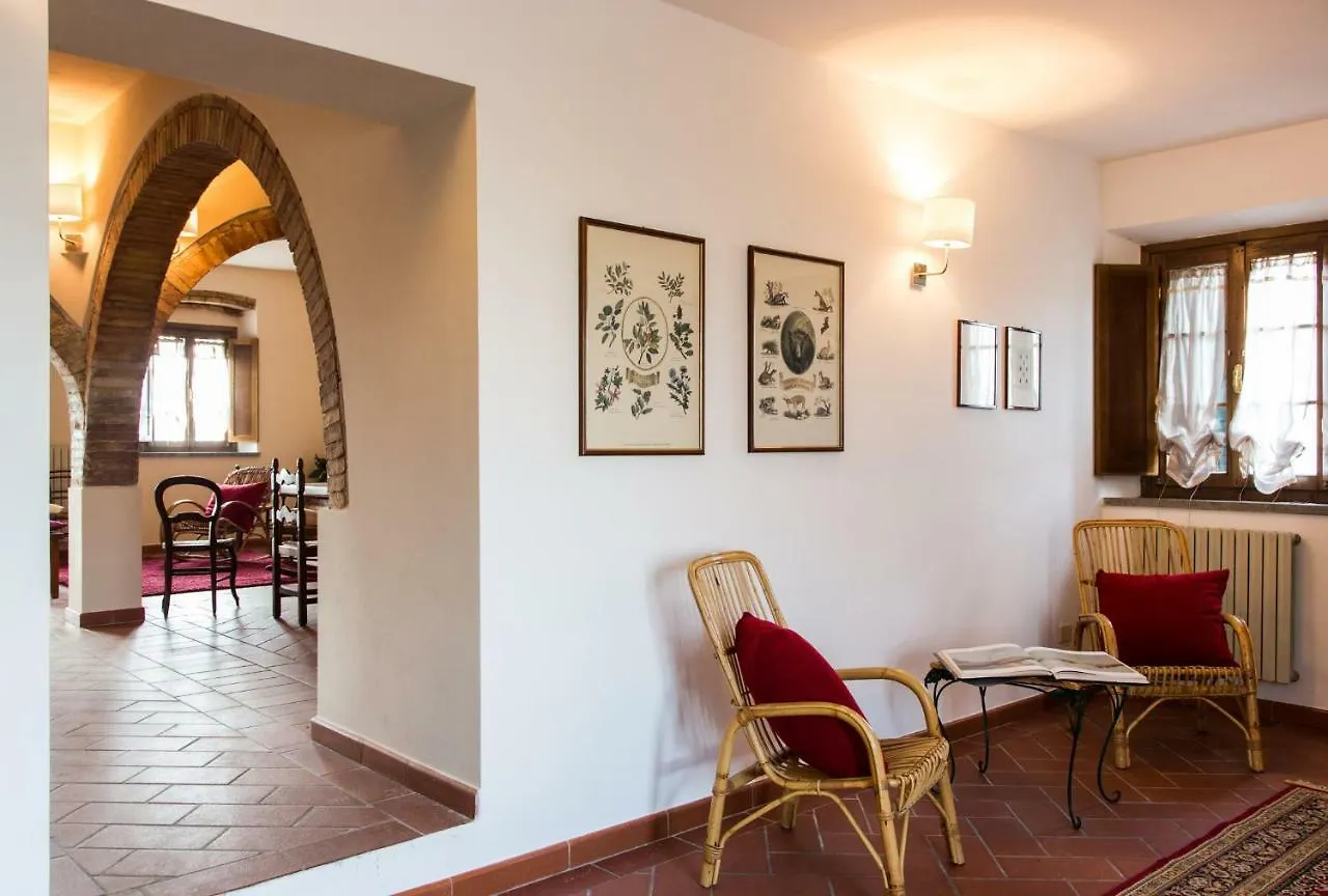 Tuscany Holiday Concierge - Villa I Sorbi Lajatico Italy