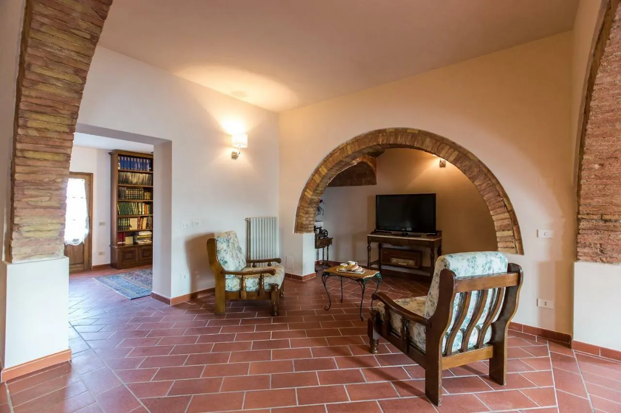 Tuscany Holiday Concierge - Villa I Sorbi Lajatico