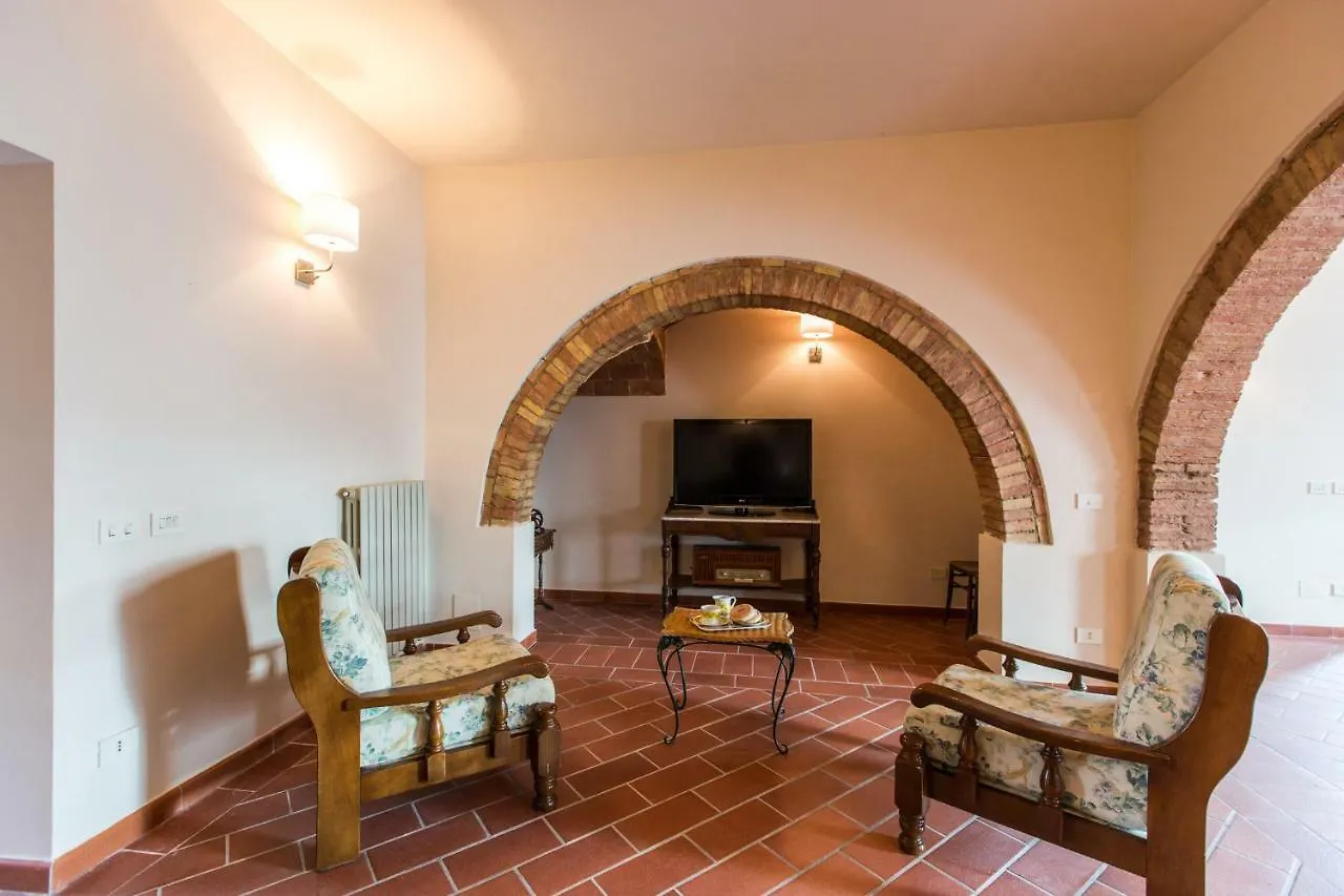 Tuscany Holiday Concierge - Villa I Sorbi Lajatico