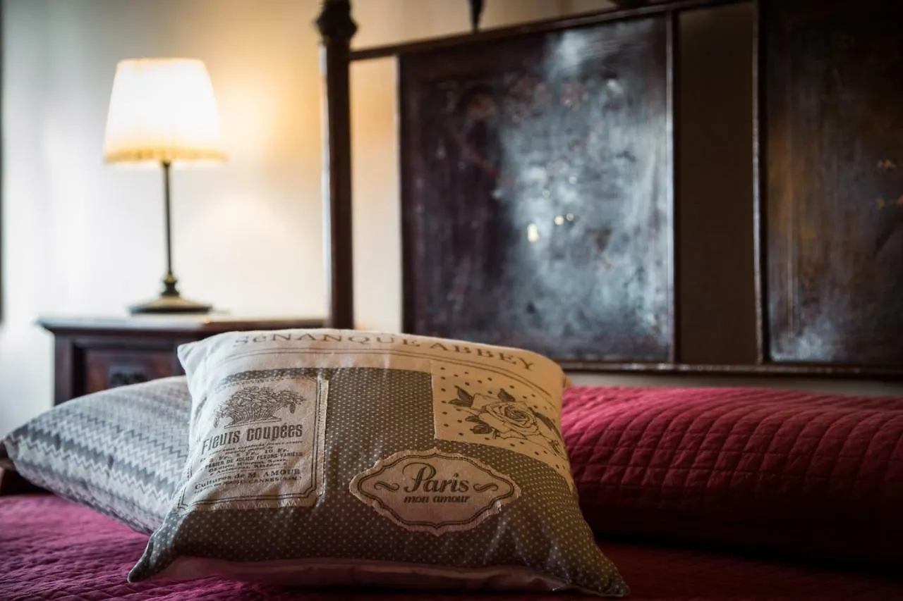 Tuscany Holiday Concierge - Villa I Sorbi Lajatico Italy