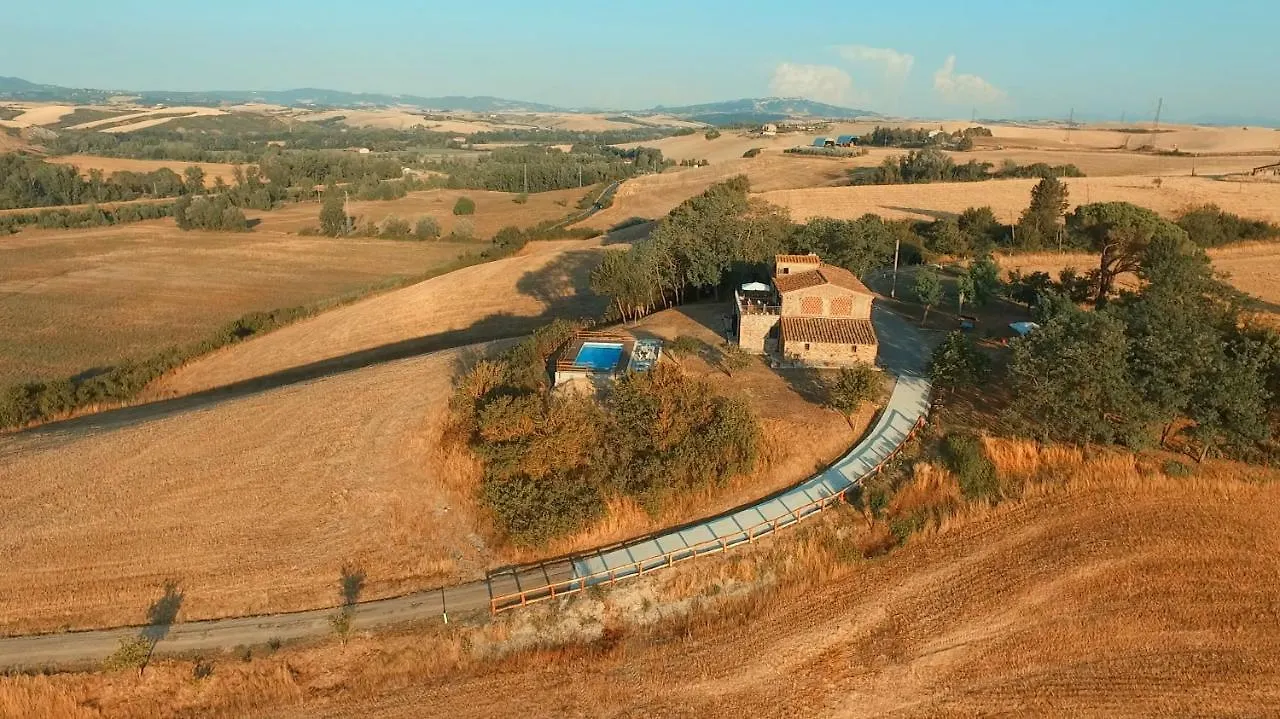 Tuscany Holiday Concierge - Villa I Sorbi Lajatico Italy